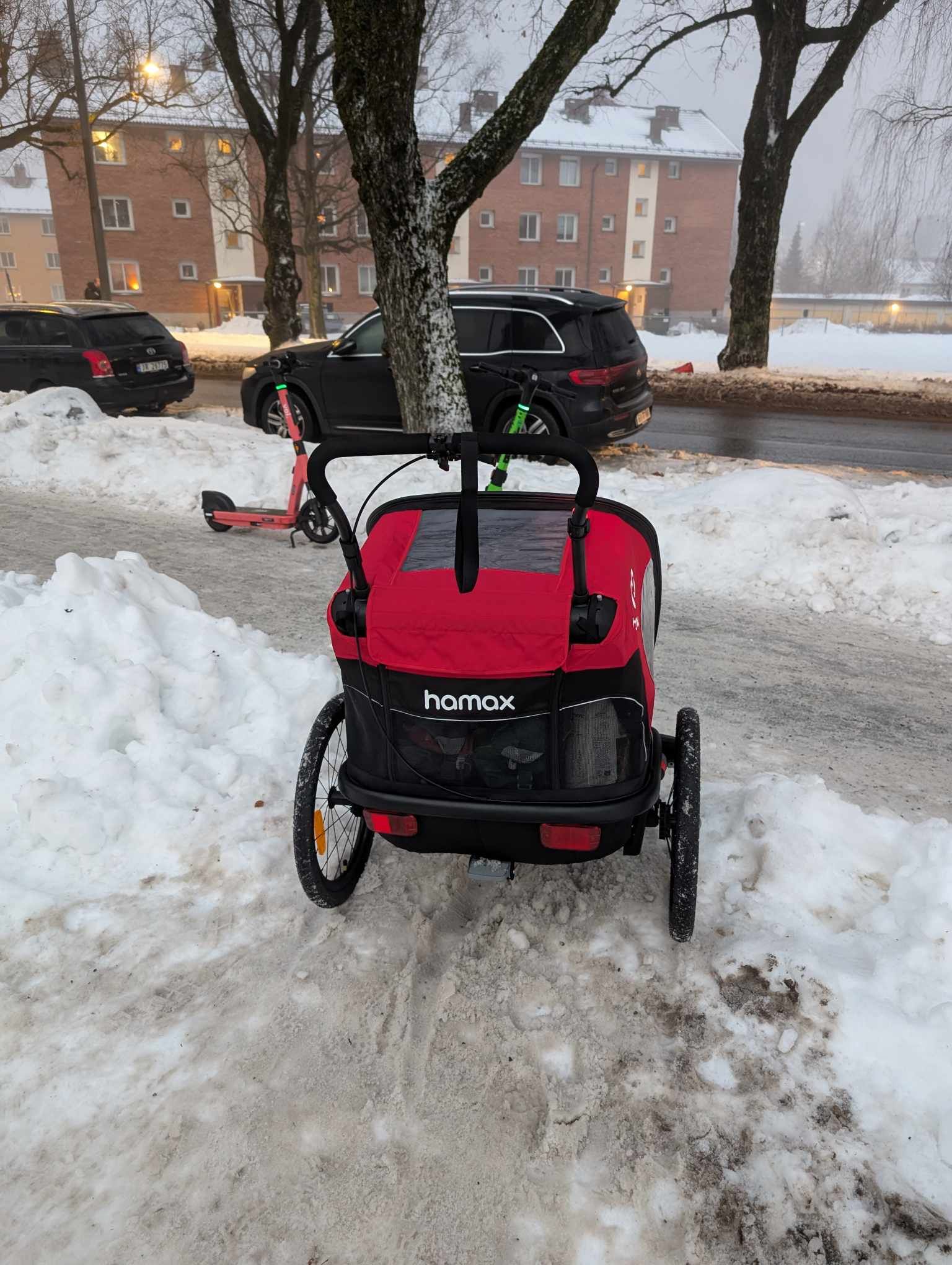 Vi tester: Hamax Outback sykkelvogn